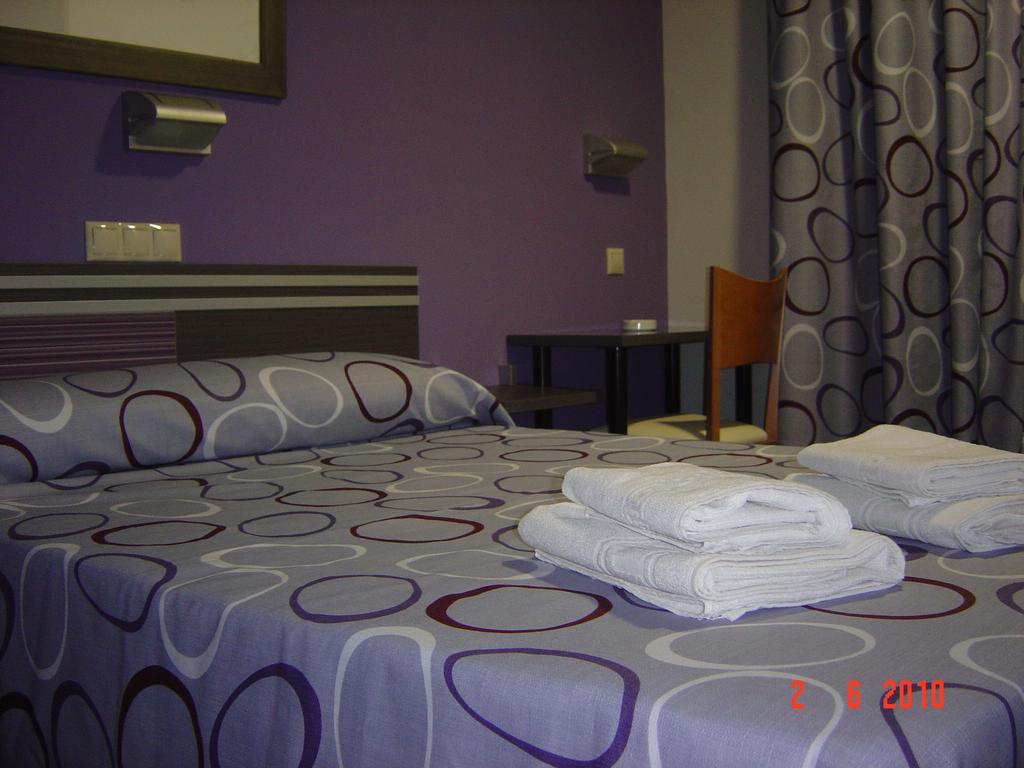Hostal Rica Posada Guadalajara Luaran gambar